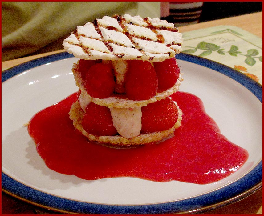 Layered crunchy summer pudding